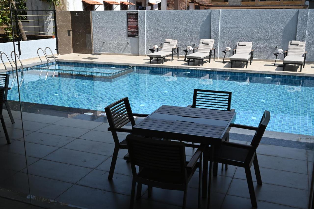 Resort The Lohias, Goa Candolim Eksteriør bilde