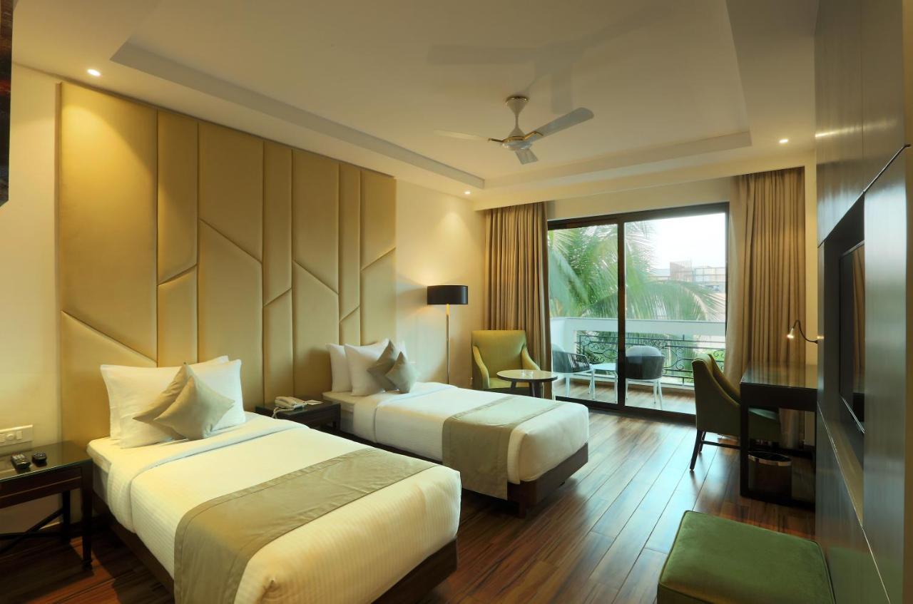 Resort The Lohias, Goa Candolim Eksteriør bilde