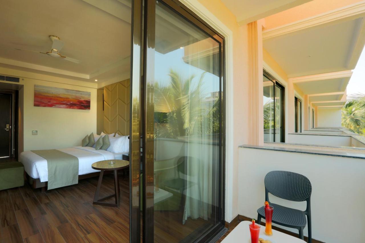 Resort The Lohias, Goa Candolim Eksteriør bilde